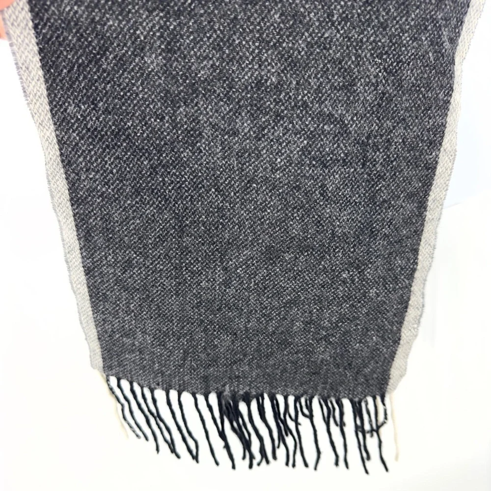 Club Room 100% Cashmere Scarf Gray Fringe Trim Unisex Adult Quiet Luxury Soft